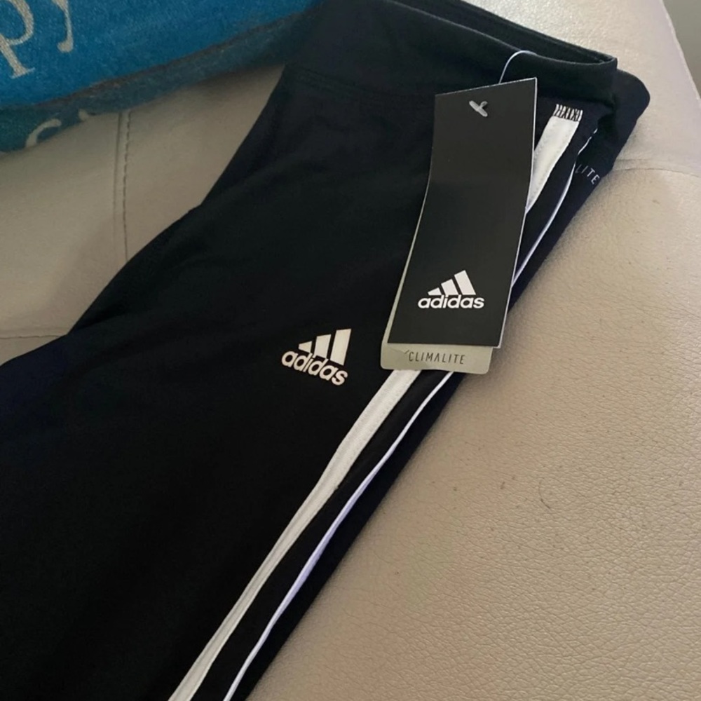 Girls Adidas Capris
